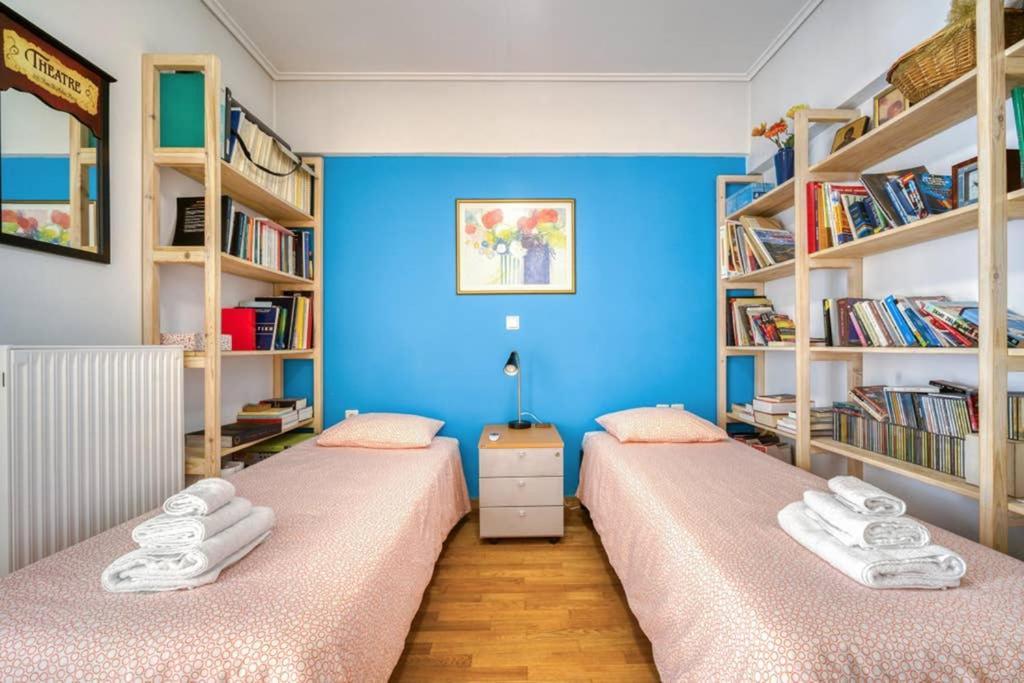 אתונה Spacious Family Flat Near Parthenon Free Parking מראה חיצוני תמונה
