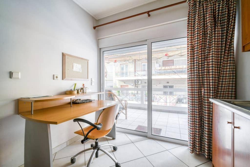 אתונה Spacious Family Flat Near Parthenon Free Parking מראה חיצוני תמונה