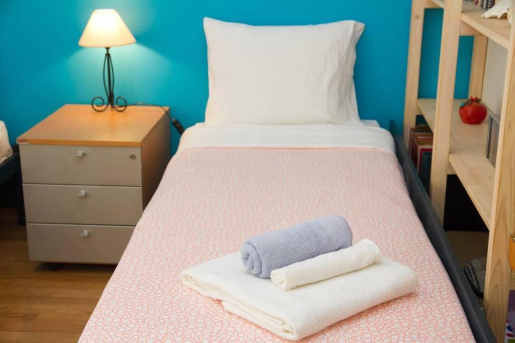 אתונה Spacious Family Flat Near Parthenon Free Parking מראה חיצוני תמונה